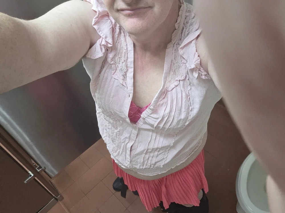 femboy2027 offline chatrum