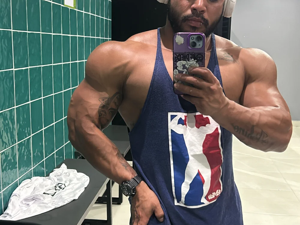 Chat XXX offline de CrushingBackyard