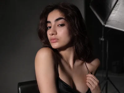 Ledi_Asthik Female Doublepenetration Free Webcam Sex