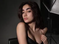 Model Ledi_Asthik