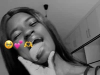 Hot_blackberry's webcam live show