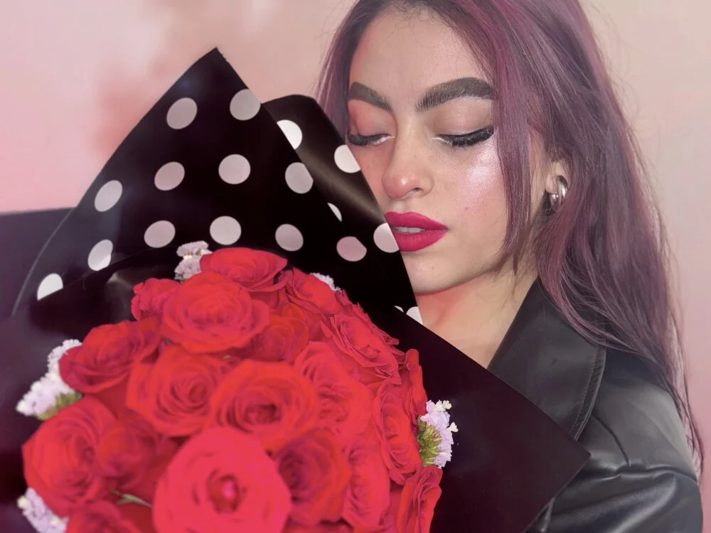 Wkatte's Offline XXX Chat