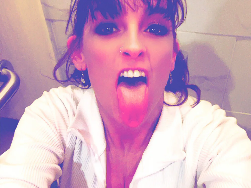 ladytiff82 offline chatrum