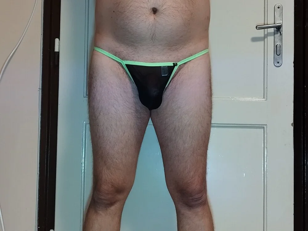 1Kalandor@xh's Offline XXX Chat