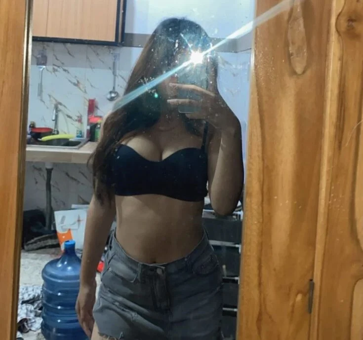 Chat XXX offline de lovely_aashii