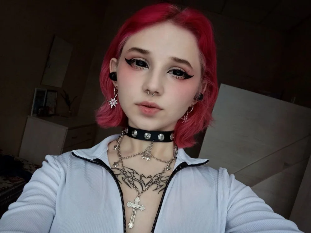 LynneBiers offline chatrum