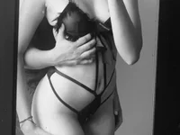 nixylux32's webcam live show