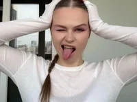 NikaRaexe's webcam live show