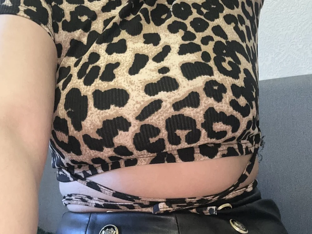 _leya_liana_ Chat XXX Ngoại tuyến