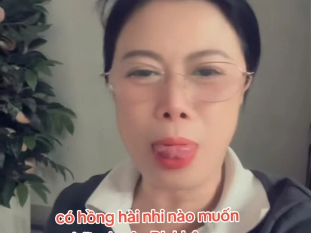 tieuvy6 Offline XXX-Chat