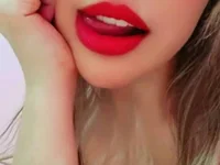 Yassmina29 live cam profile - MySuperHot