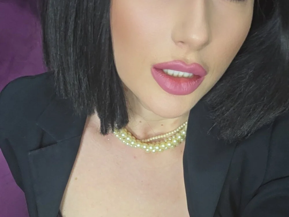 LaraMaeve's Live XXX Chat