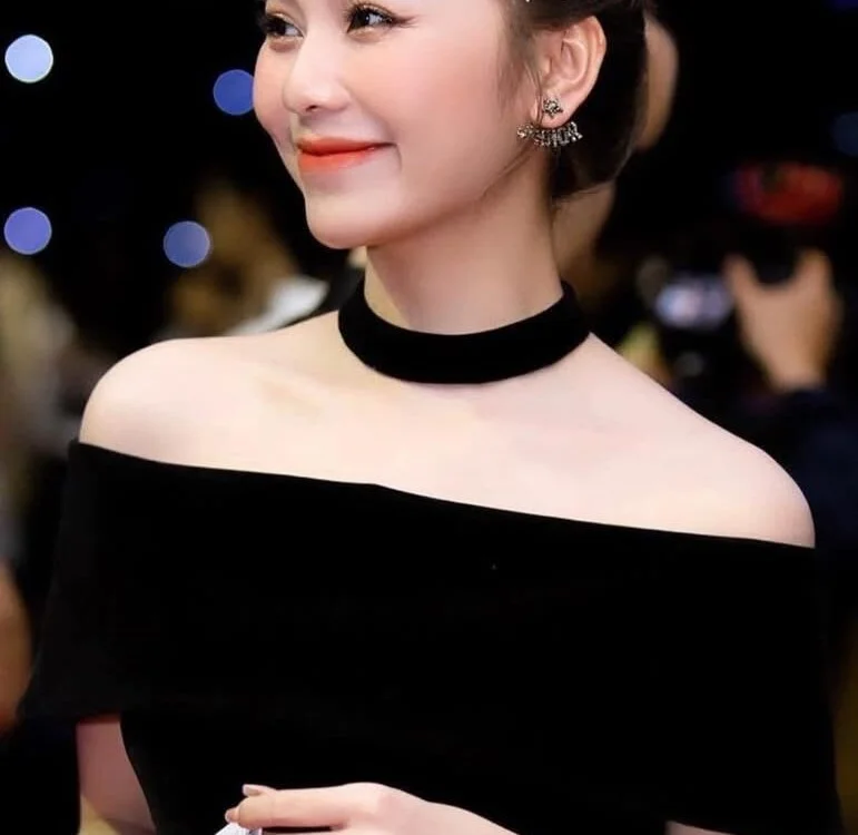 Yuyu_milk 离线XXX聊天