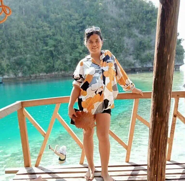 pinay_asslyn offline chatrum