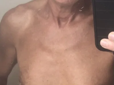 uncoveredforfun — live male cam