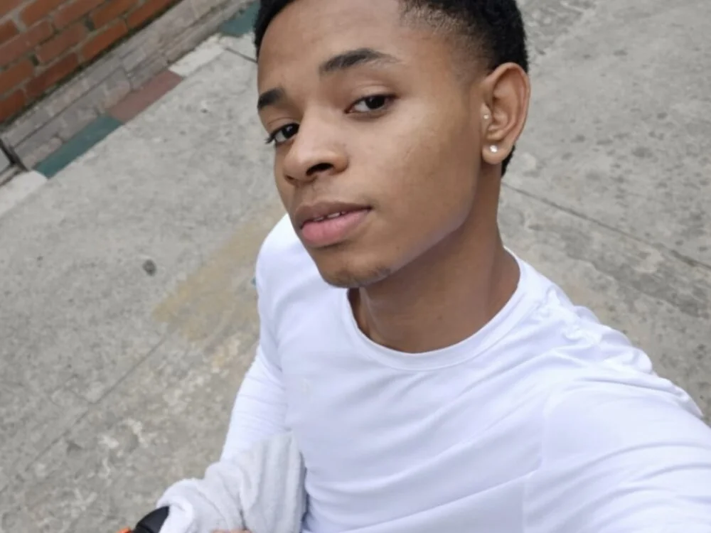 liiam3 Chat XXX offline