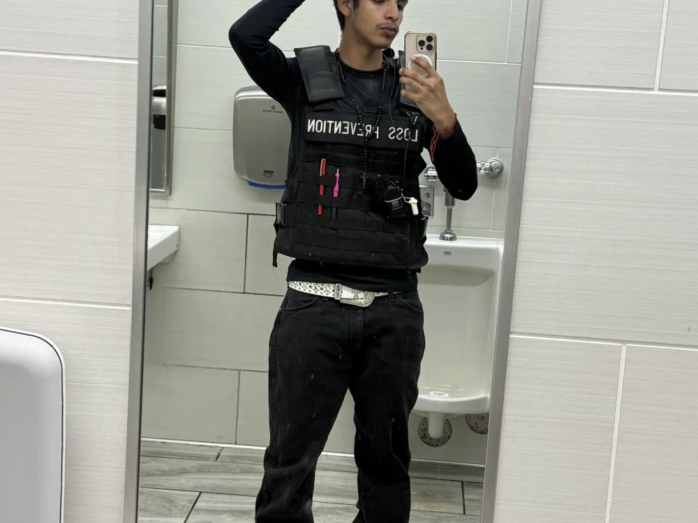 lil_nigga777 offline XXX-chat