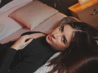 EmilyEvanss1_ live cam model