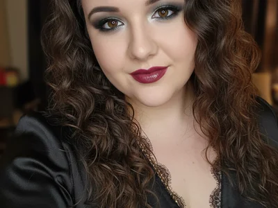Jackycurvy_