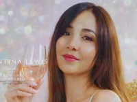 valentiina_lewis' Offline Chat Room