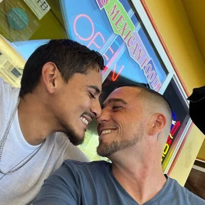 Jcoronaboi94's Offline XXX Chat