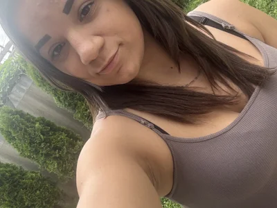 RebeccaRose18 Female Brunettesyoung Free Cam Porn