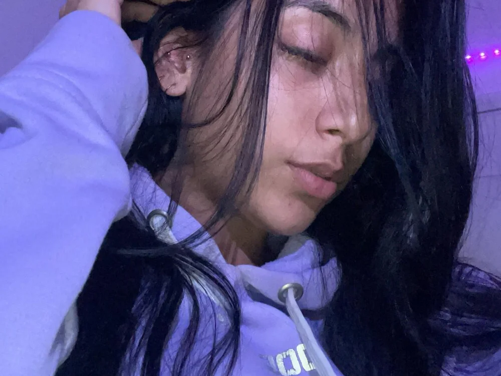 Chat +18 off-line de Alice_and_Bunny_