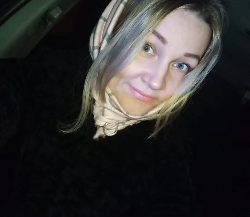 WhitteRossee's Offline Chat Room