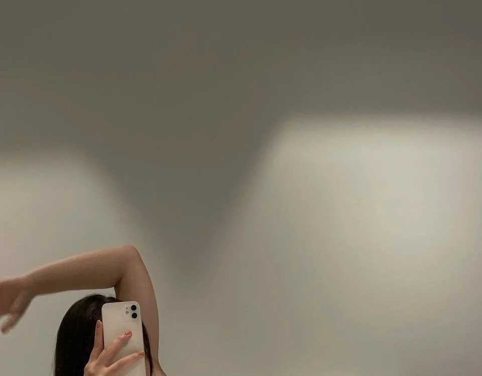 Shiifzora cover photo