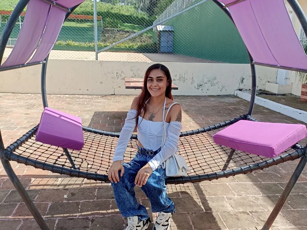 Britney_king1 offline XXX-chat