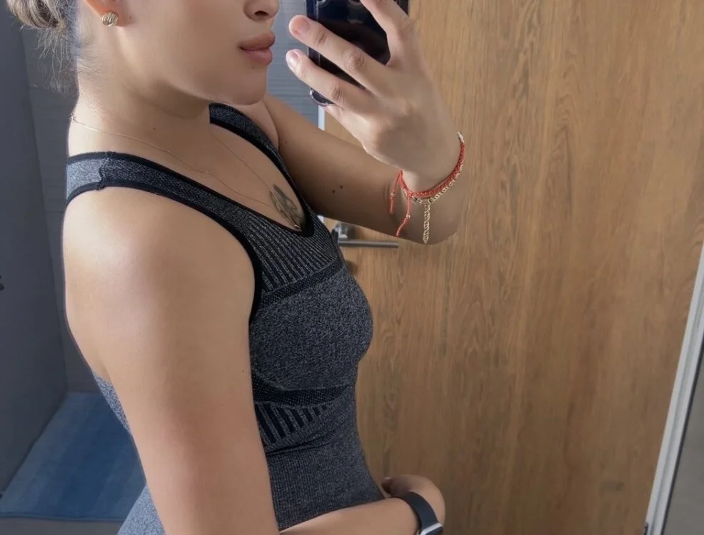 ariana6x9x Adlı Modelin Çevrimdışı XXX Sohbeti