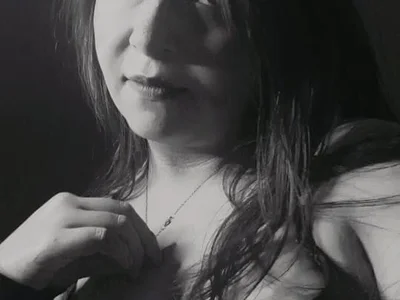 Ambers_Rouse - Girl 
