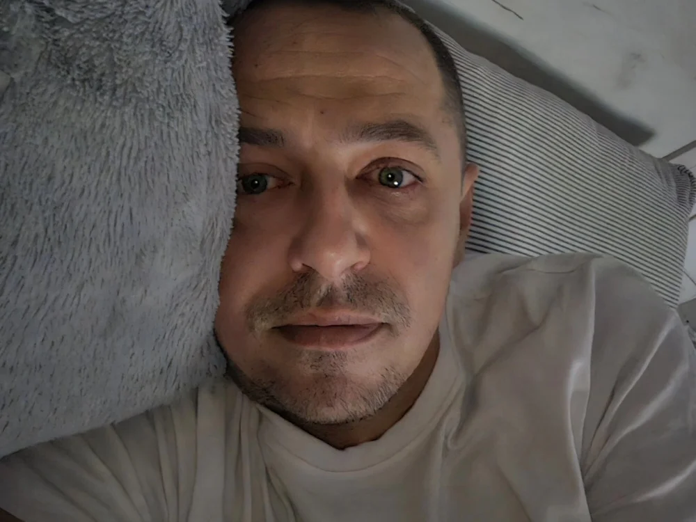 silviut81's Offline Chat Room