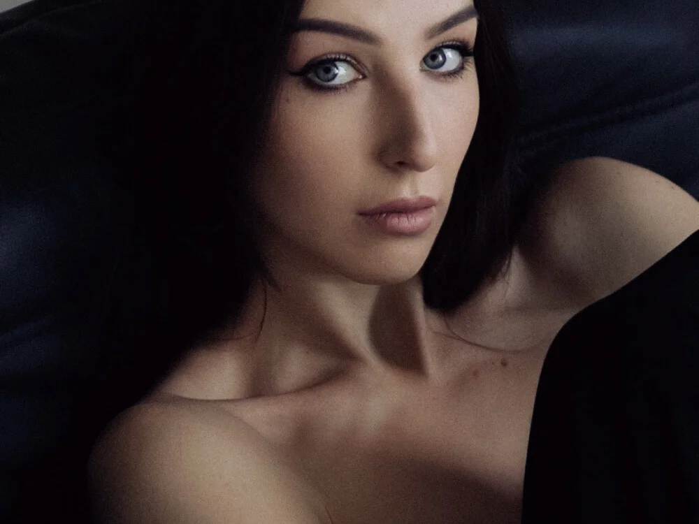 Offline XXX chat -Allure-