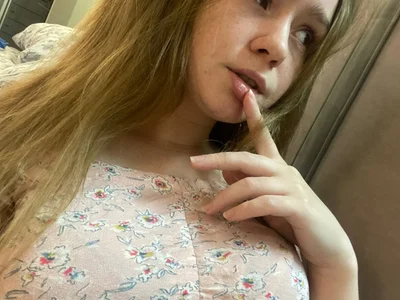VirginaCoty - Girl 
