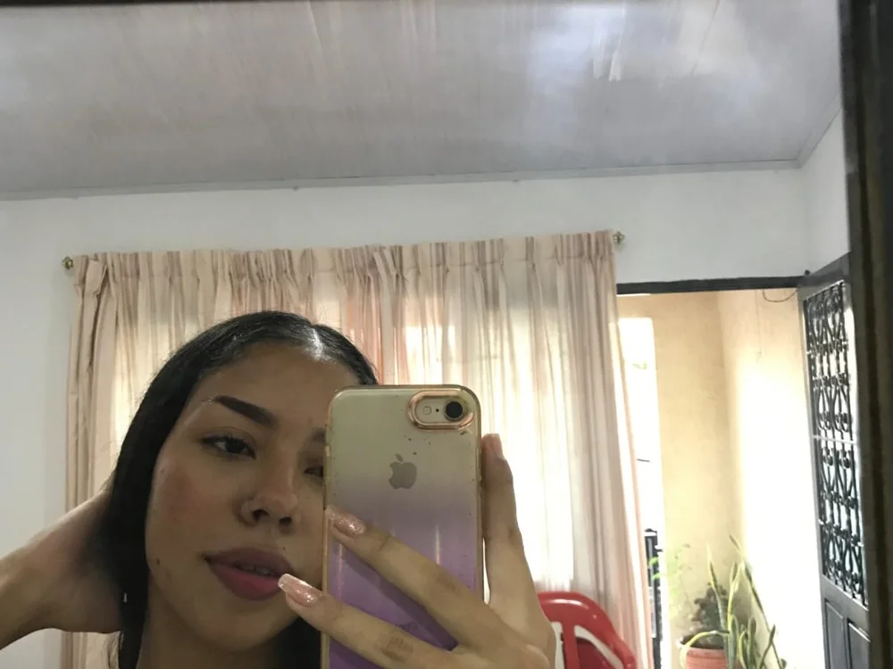 ห้องแชทออฟไลน์ของ IsabellaWhite_