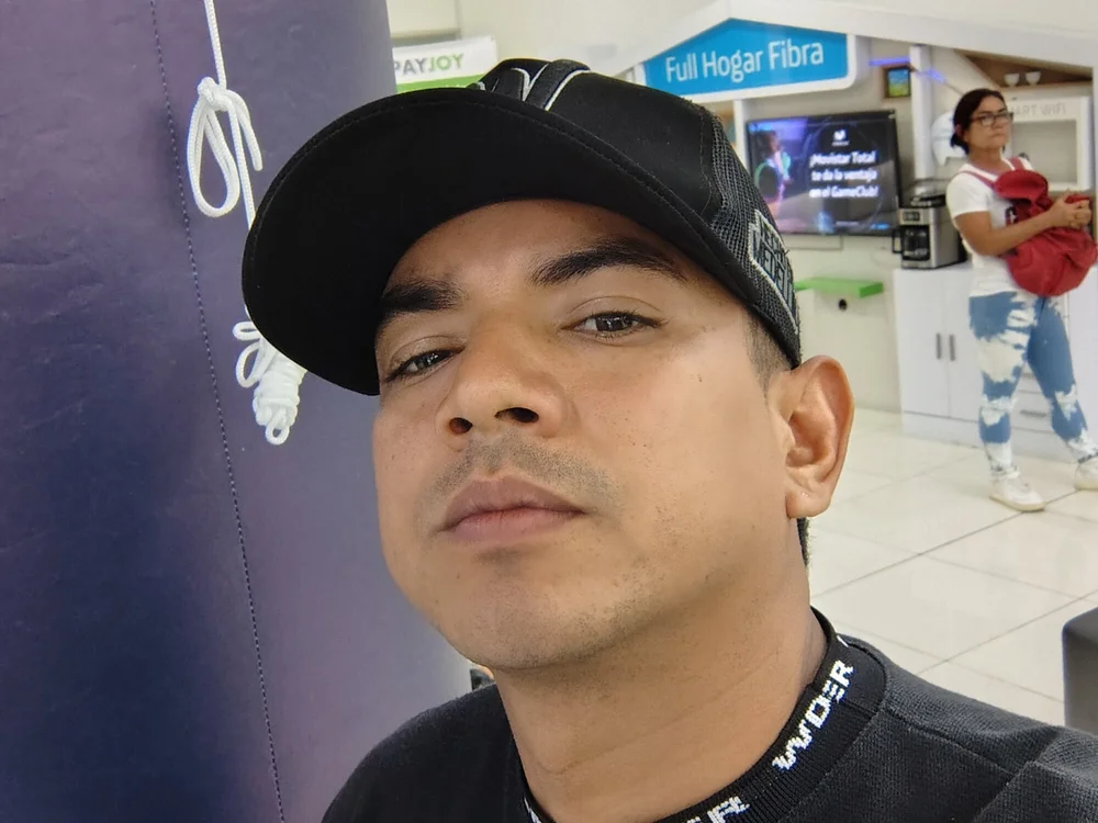 Jhonatadrr's Offline XXX Chat