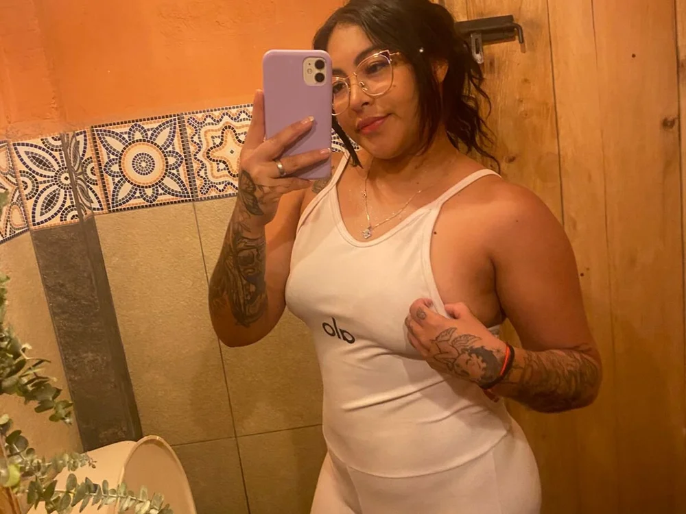 Offline XXX chat modela Ivethra_Luxe