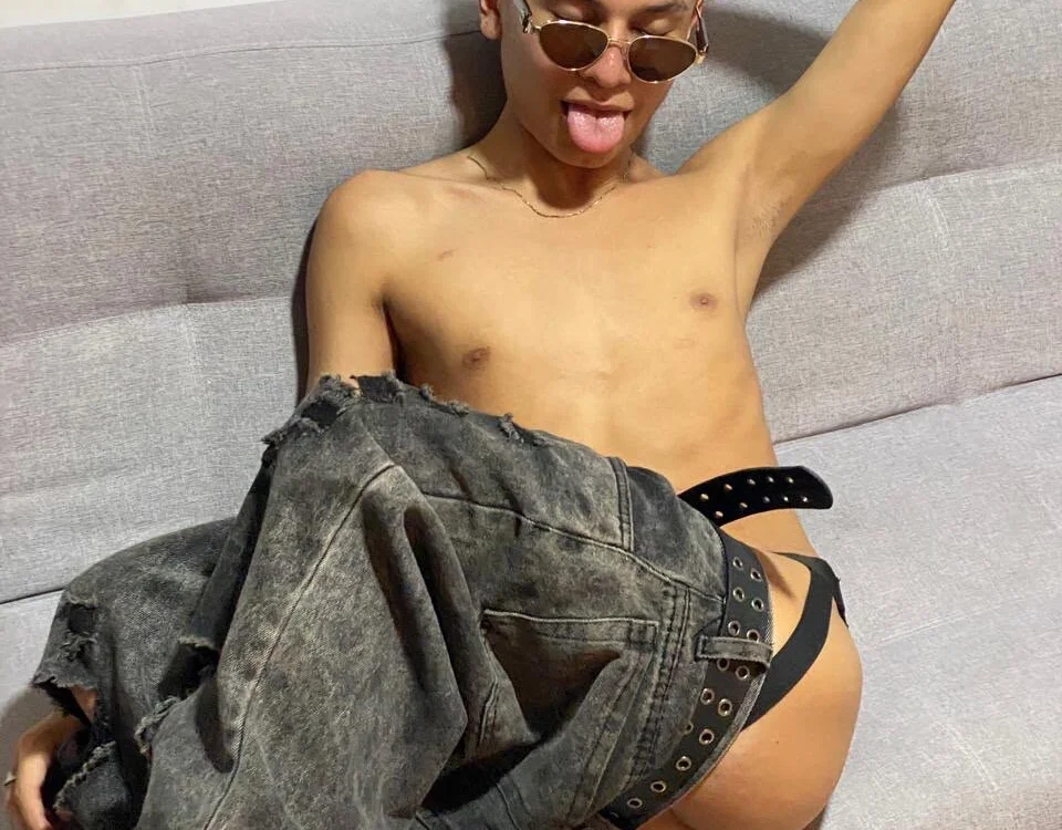 bizcocho_sabrosoxxx Offline XXX-Chat