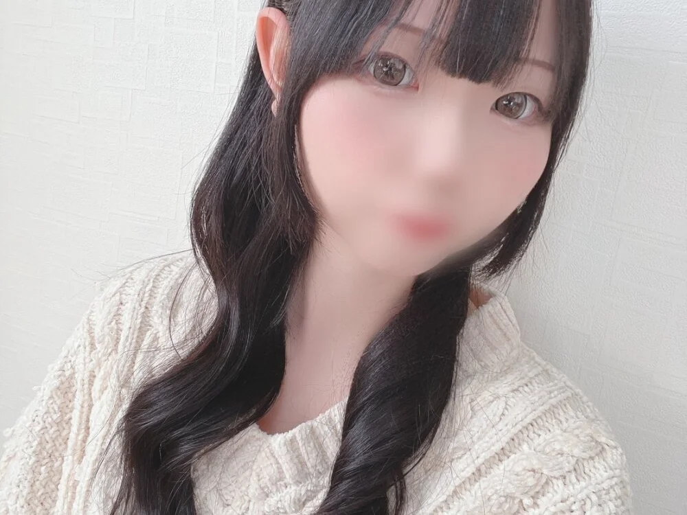 Reina_cute_00_: офлайн-секс-чат