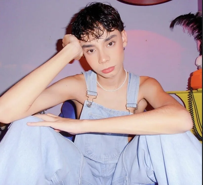 milan_zapata – Offline XXX chat