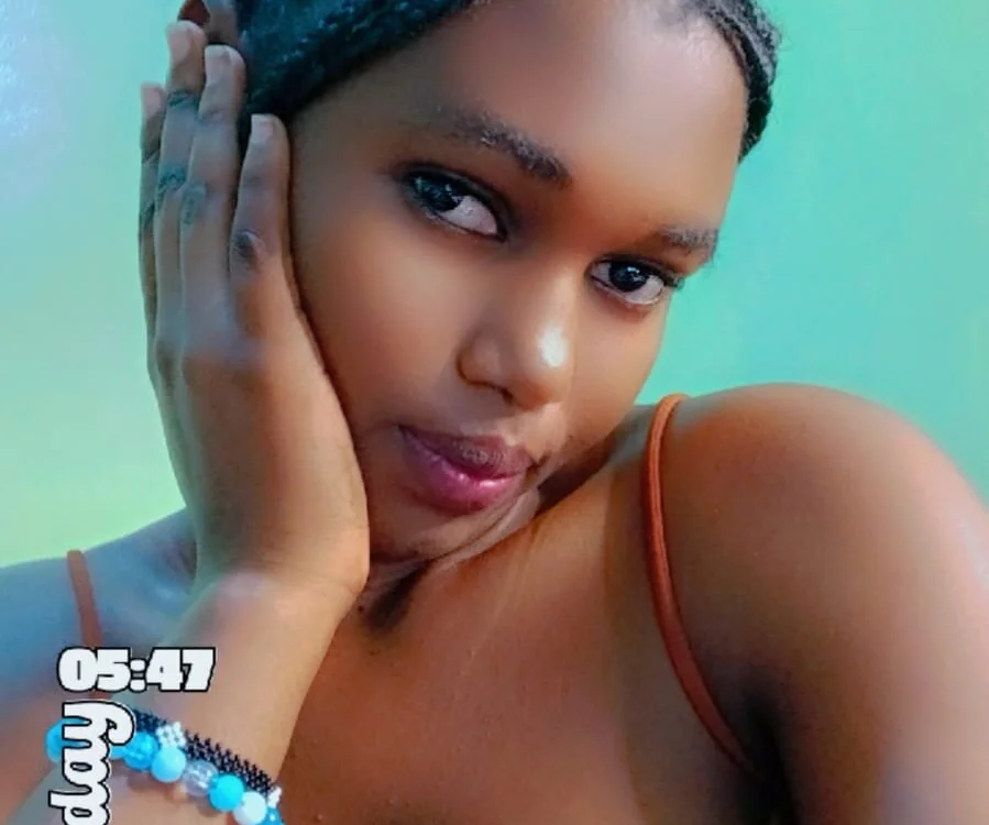 Celestinah_ cam model