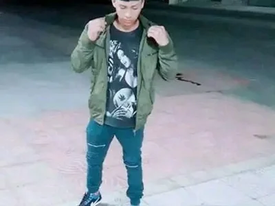 56mazont09 - Boy 