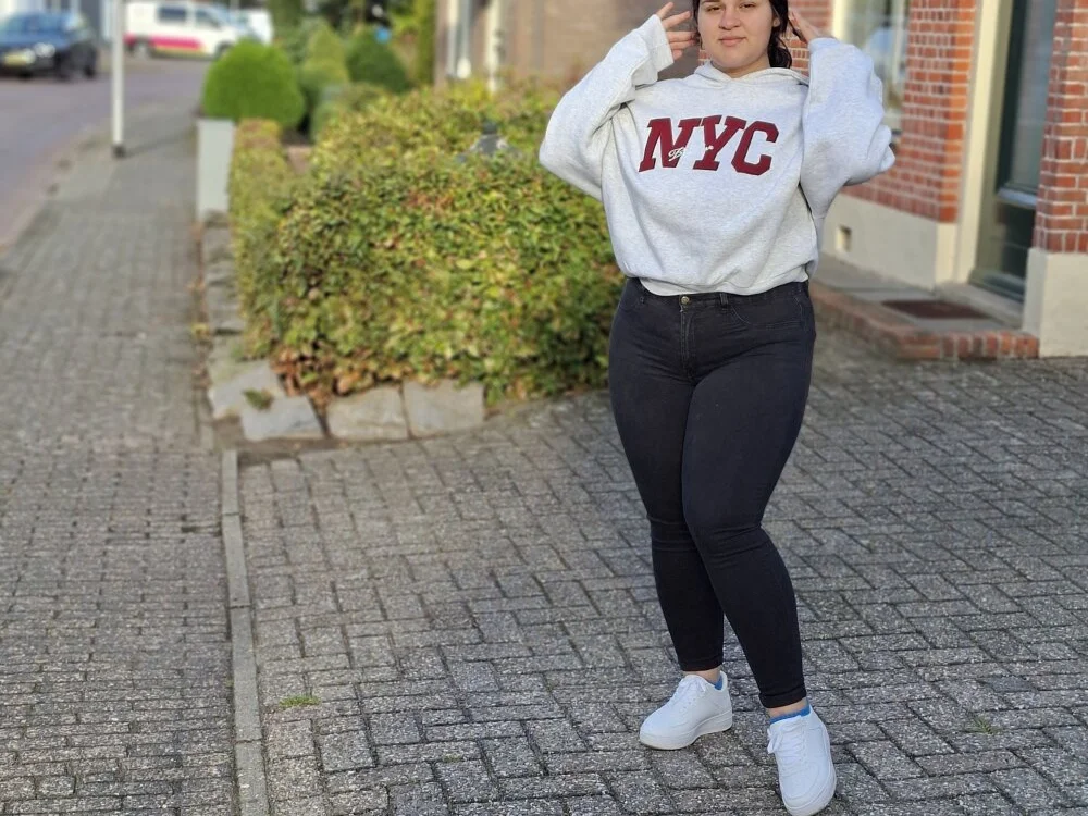 Teealisa Chat XXX offline