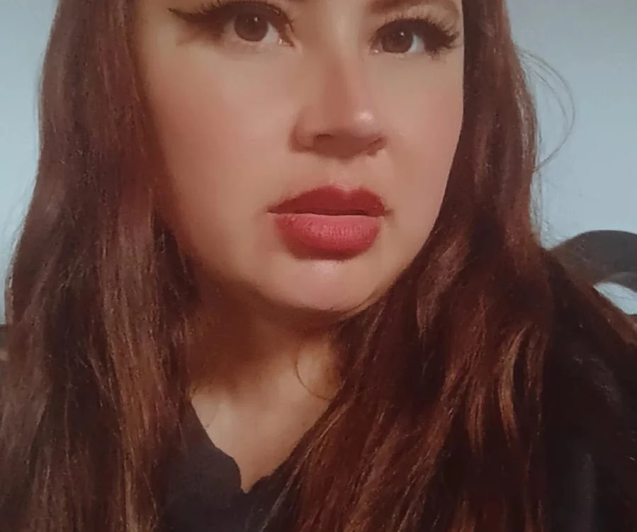 VANESSA__28 Adlı Modelin Çevrimdışı XXX Sohbeti