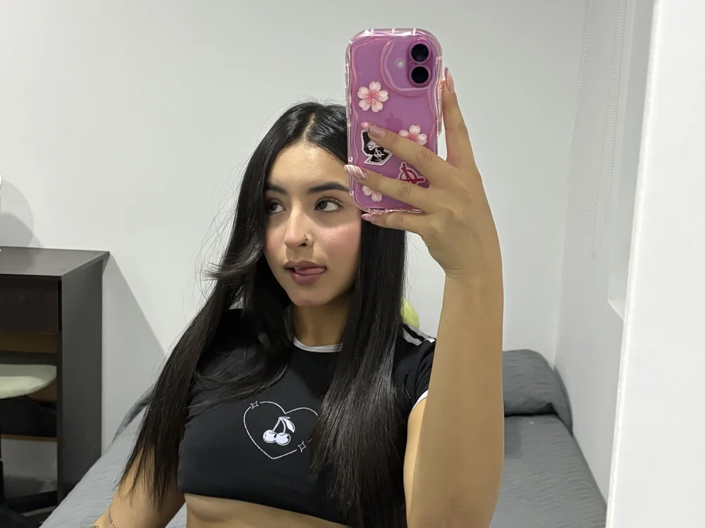 SweetMoonHoney offline chatrum