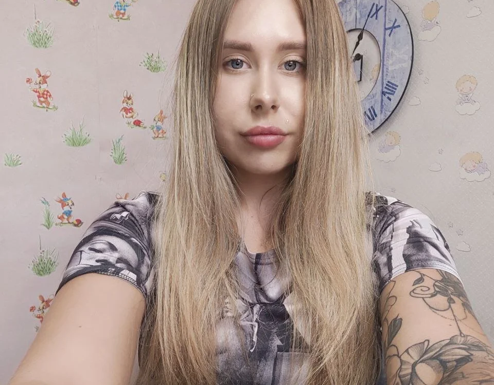 _AlenaTiipls_ offline chatrum