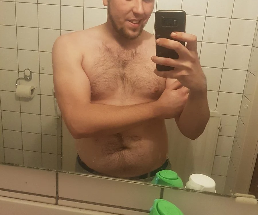 ikspeb91 Adlı Modelin Çevrimdışı XXX Sohbeti