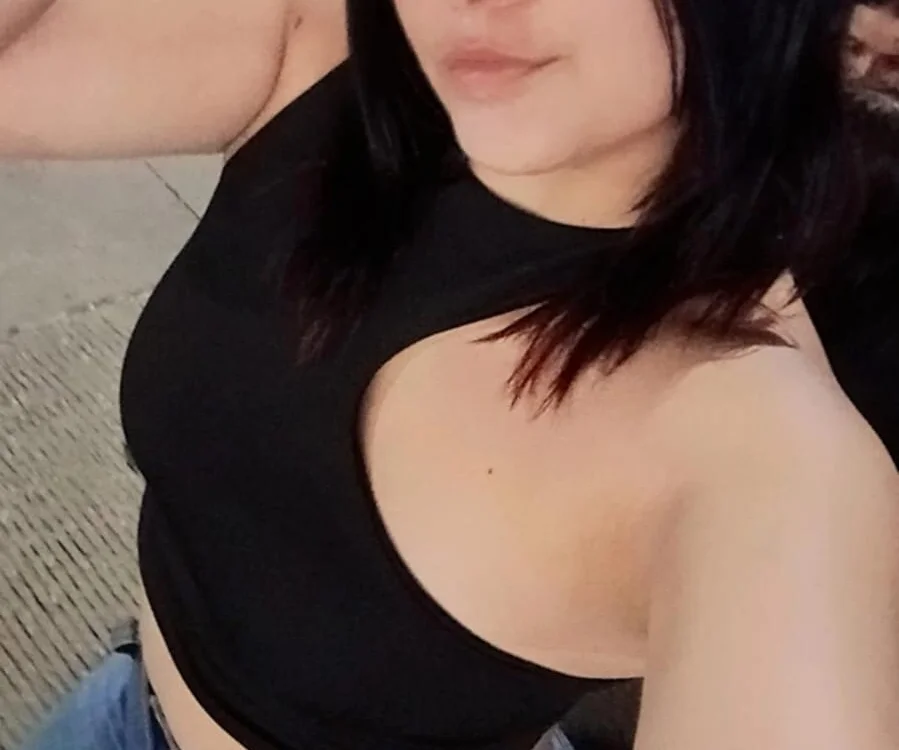 mirandablaze303av Obrolan XXX Offline