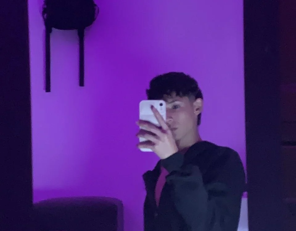 Chatroom XXX hors ligne de AngelSexx_